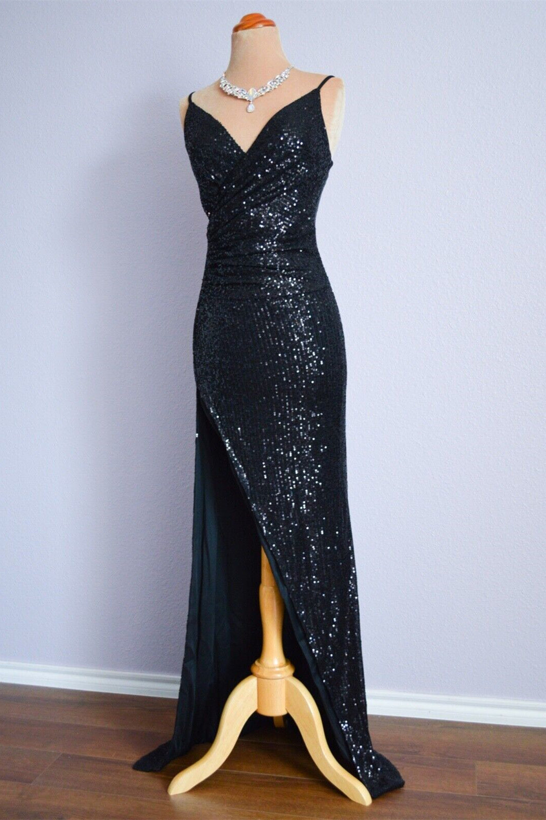 Black Sequin V-Neck Sleeveless Prom Party Dress With Slit