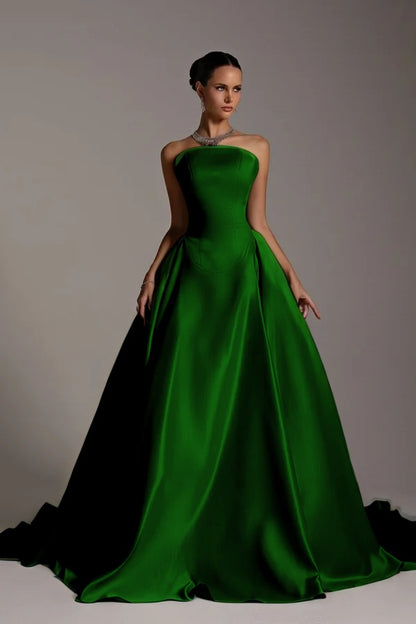 Sleeveless Strapless A-Line Elegant Prom Dress