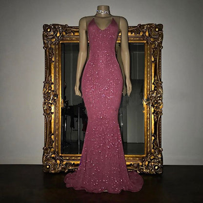 Elegant Halter Mermaid Evening Dress  V-Neck With Sequins