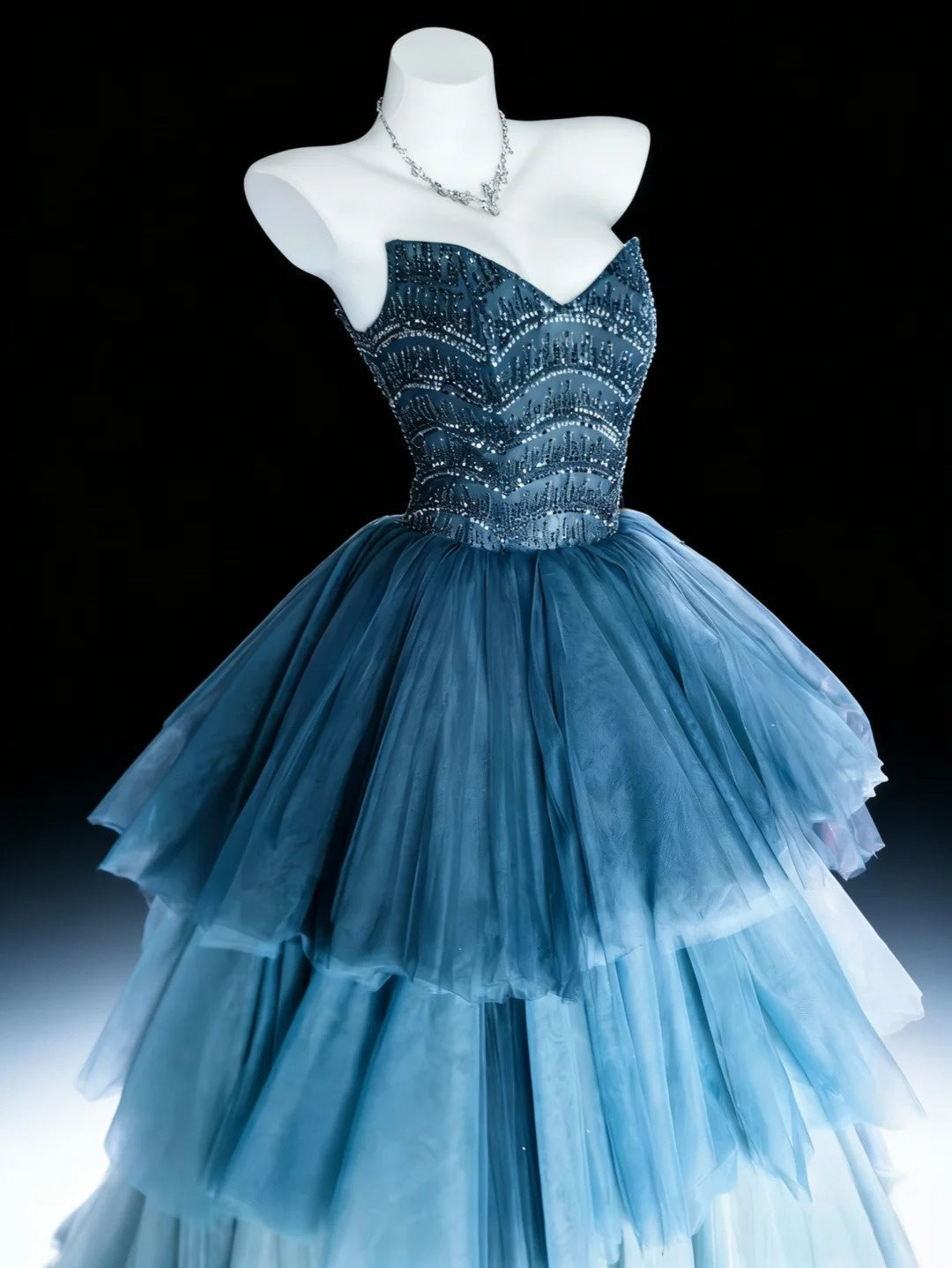 Elegant Ball Gown Ombre Blue Sweetheart Pleated Evening Dress Quniceanera Dress Birthday Prom Gown       D5393