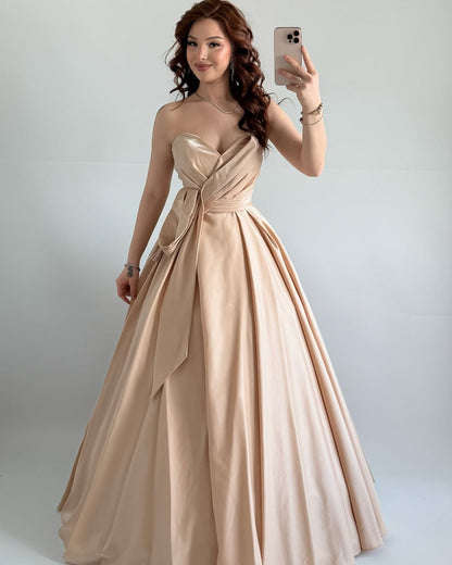 Sleeveless Strapless V-Neck A-Line Prom Dress With Pleated