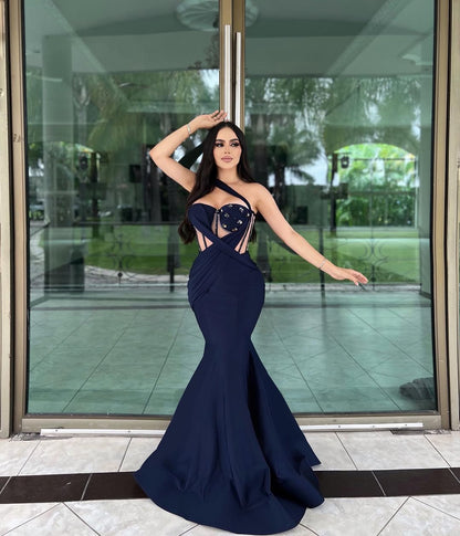 Sleeveless Halter Strap Sweetheart Beads Mermaid Prom Dress