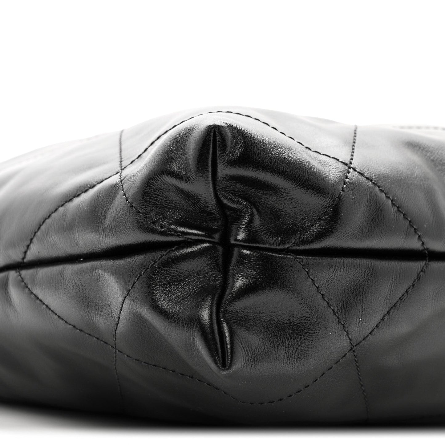 Shiny Crumpled Calfskin Quilted Enamel Heart Wallet On Chain WOC White