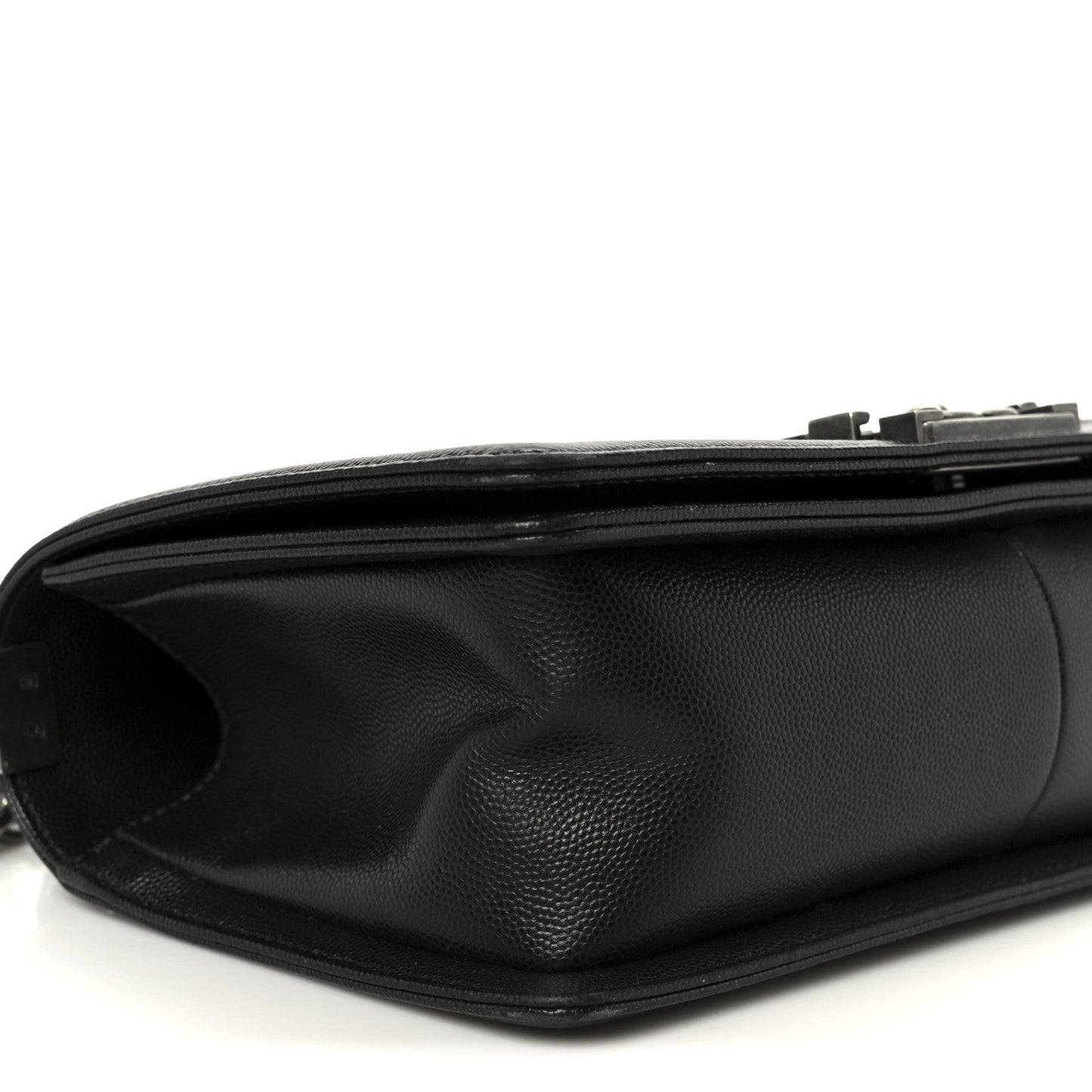 Caviar Quilted Medium Boy Flap Black