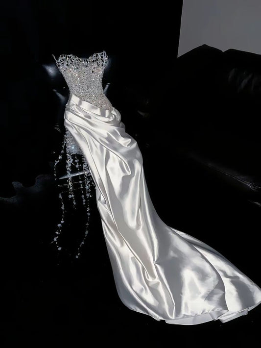Shiny Sheath Sweetheart Neck Sequin Beaded Satin Prom Dress Evening Dress with Slit SH2537