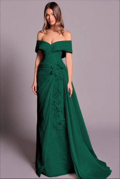 V-Neck Strapless Sleeveless Long Sheath Evening Dress With Appliques