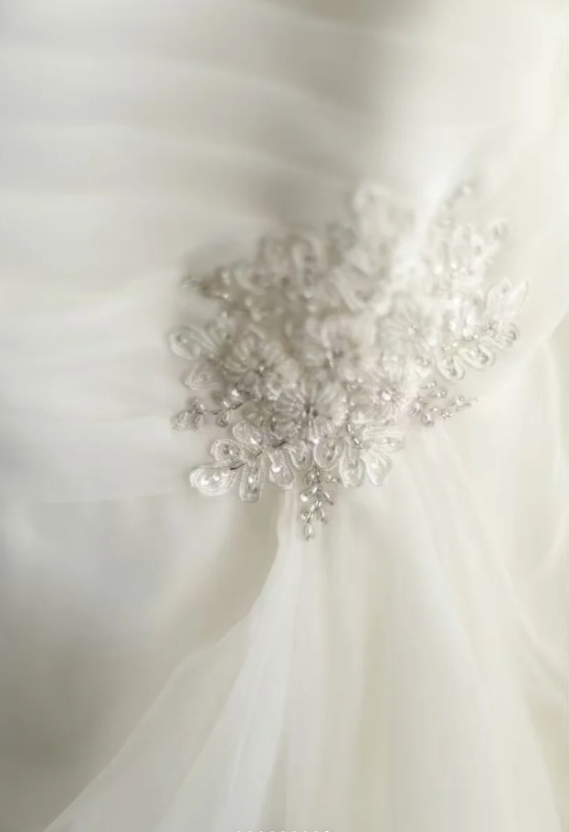 Charming Spaghetti Straps White Irregular Satin Organza Mermaid Princess Wedding Dress Long Bridal Gowns D2318