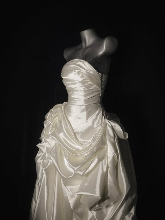 Gentle A Line Strapless Pleated White Satin Long Wedding Dress SH4529