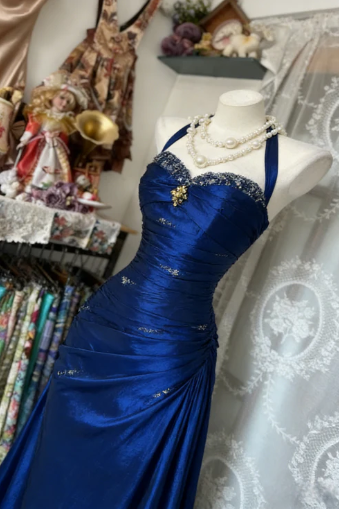 Vintage Halter Mermaid Long Prom Dresses Beaded Satin Blue Evening Dresses Birthday Dresses SH5041