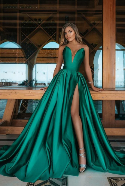 Long V-Neck Emerald Green Prom Dress With Split