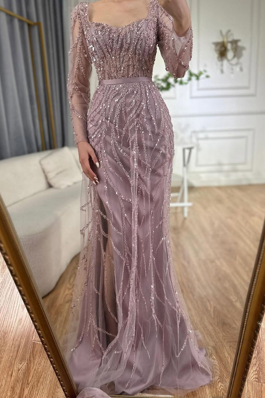 Gorgeous Long Sleeves V-Neck Beads Embroidery Mermaid Prom Dress