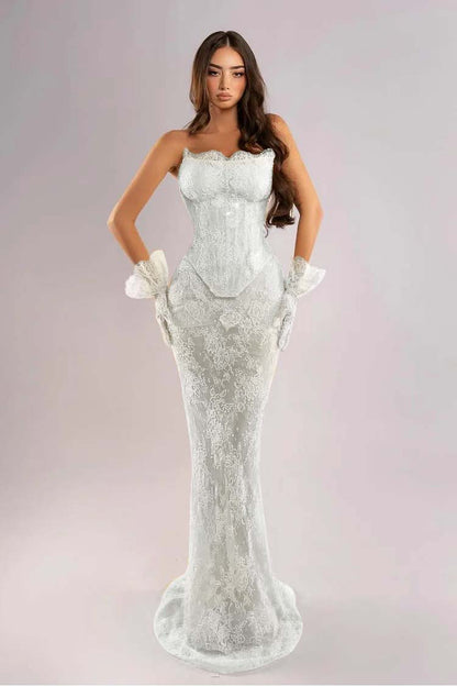 Strapless Sleeveless Long Mermaid Evening Dress With Lace Embroidery Gloves