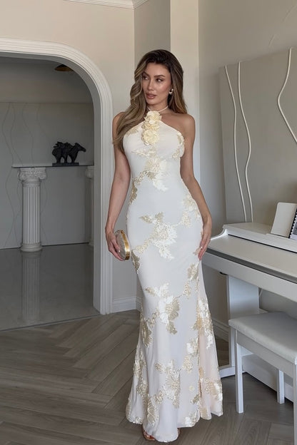 Charming Sleeveless Halter Straps Embroidery Evening Dress With Handmade Flower