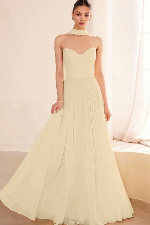 Graceful Yellow Sleeveless Strapless V-Neck Evening Dress With Scarf