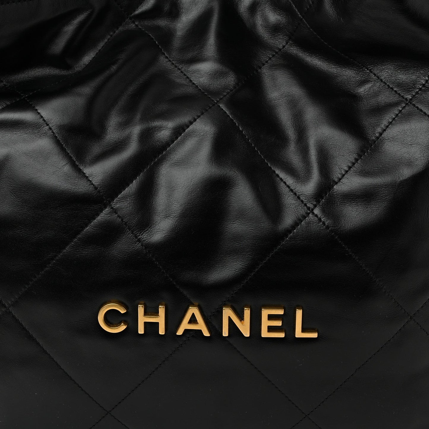 Shiny Calfskin Quilted Chanel 22 Black