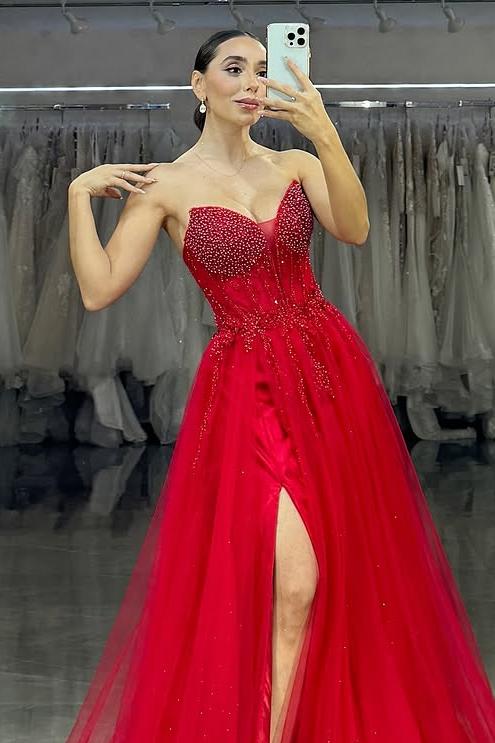 Shinning Red Tulle Sleeveless Sweetheart Strapless Split Prom Dress with Beadings