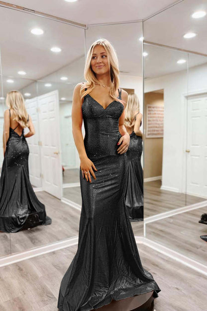Shinning Orange Spaghtti Strap Sleeveless V Neck Mermaid Prom Dress with Beadings
