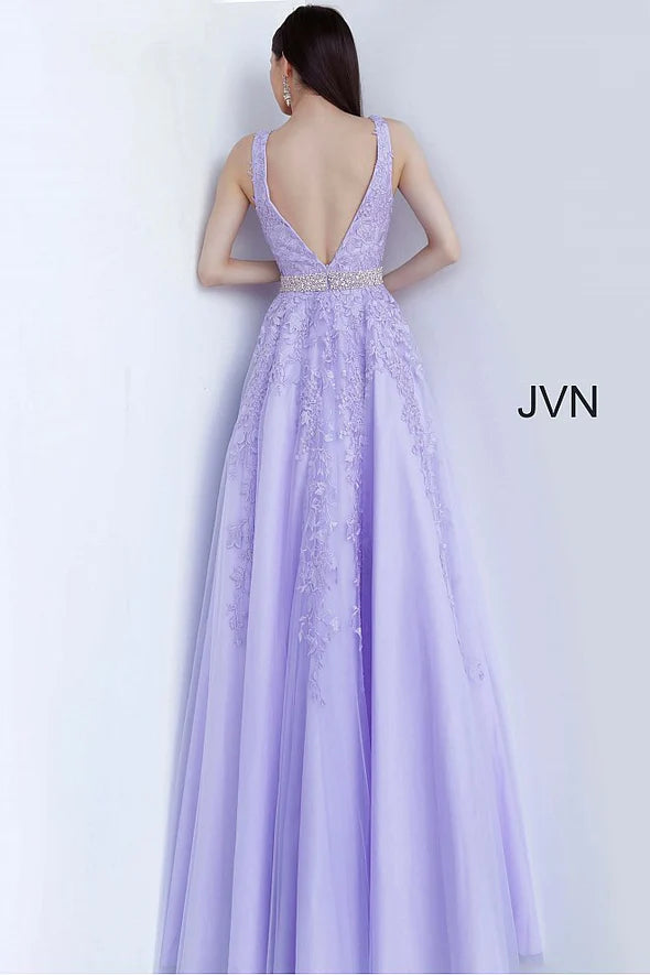 Black V-Neck Sleeveless Prom Dress with Applique Beadings