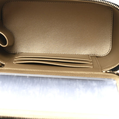 Lambskin Quilted Pearl Crush Small Vanity Case With Chain Black