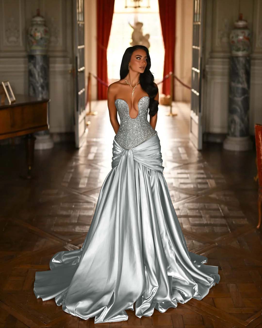 Sexy Sleeveless Deep V-Neck Strapless Long Prom Dress With Beaded Embroidery