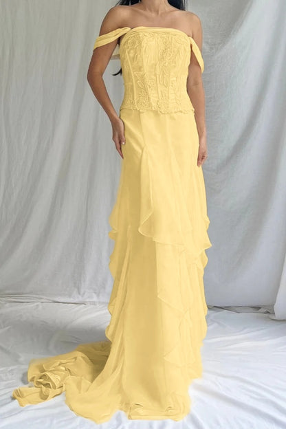 Elegant Ivory Off-Shoulders Evening Dress Sleeveless Ruffles with Applique