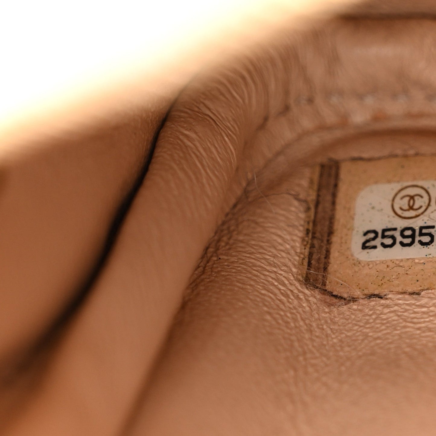 Aged Calfskin Quilted Mini Reissue Camera Case Beige Clair