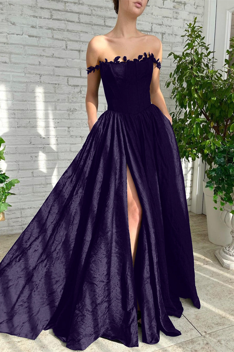 Black A Line Off-The-Shoulder Evening Dress Sleeveless Lace Side Split
