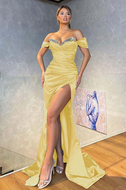 Off-the-Shoulder Dark Green Mermaid Prom Dress Split