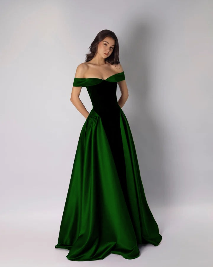 Classic Dark Purple Off-The-Shoulder Pleated A-Line Evening Dress