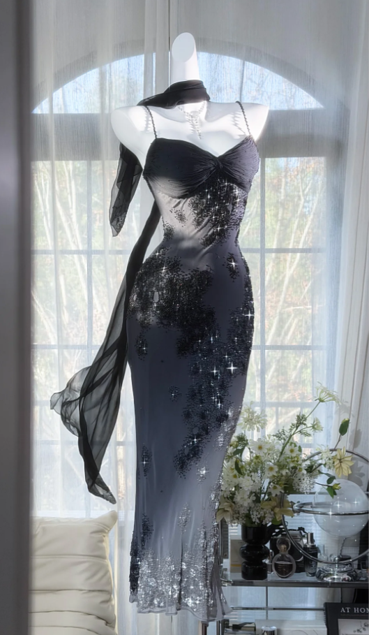 Pretty Spaghetti Straps Black Chiffon Beaded Mermaid Evening Dress Long Birthday Prom Gowns With Ribbon D2380