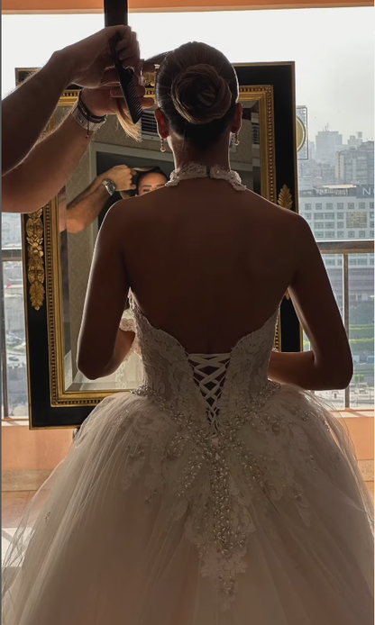 Elegant Exquisite Rhinestone Ball Gown Halter White Lace Tulle Long Wedding Dress SH4937