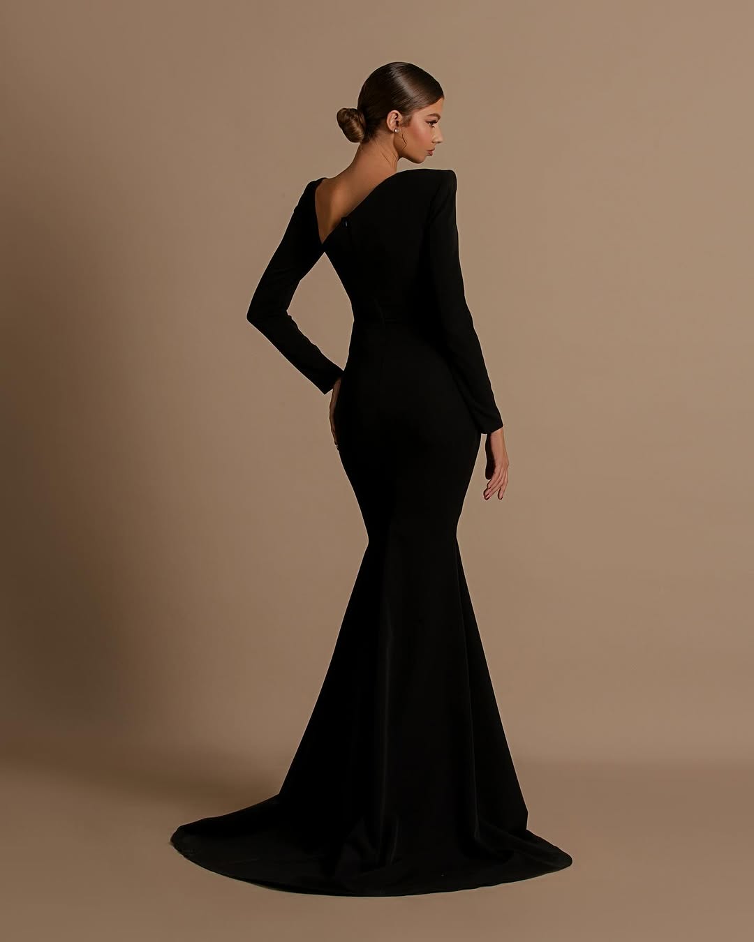 Elegant Sexy Black Long Sleeves Beads Mermaid Prom Dress