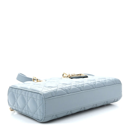 Lambskin Cannage Medium Lady D-Joy Light Blue