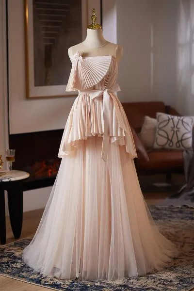 Sleeveless Strapless Pleated A-Line Prom Dress