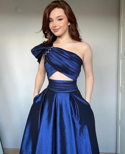 Sleeveless Asymmetric A-Line Beads Prom Dress