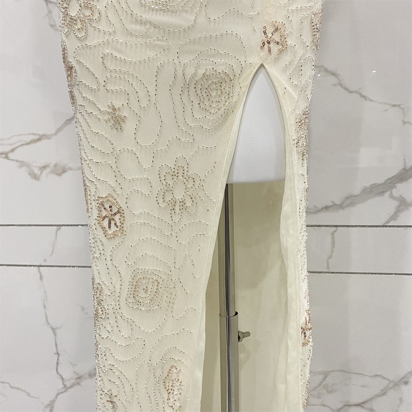 Elegant Off-White Halter Cowl Neck Split Backless Beaded Tulle Long Prom Dress Evening Dress P4706