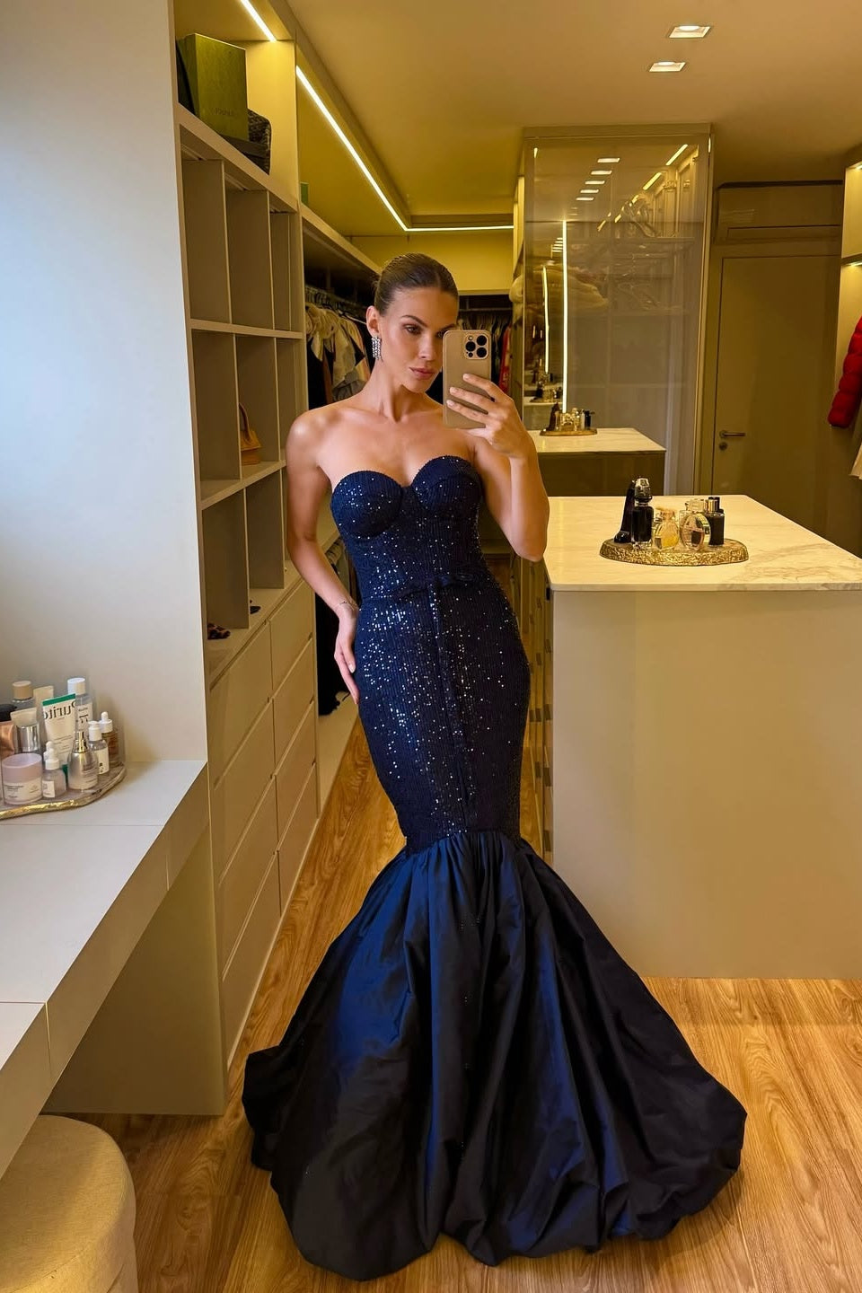 Elegant Sleeveless Strapless Sweetheart Mermaid Long Prom Dress With Sequins