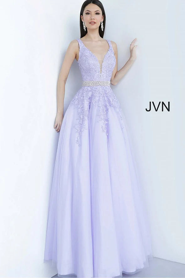Black V-Neck Sleeveless Prom Dress with Applique Beadings