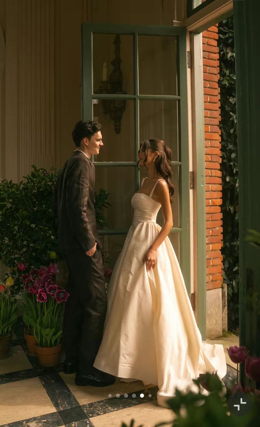 Classic Ball Gown Spaghetti Strap Pleated Simple Satin Wedding Dress SH4748
