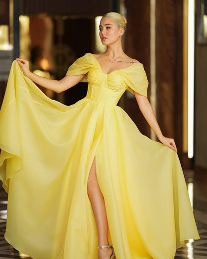 Yellow Sleeveless Strapless Off-Shoulders A-Line Prom Dress With Split