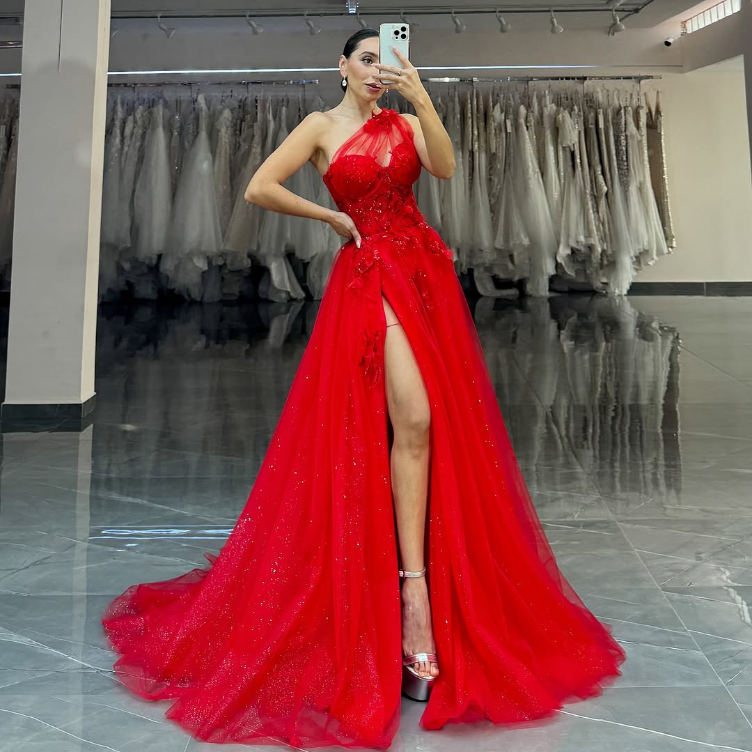 Red Sleeveless Halter Straps A-Line Long Sequins Prom Dress