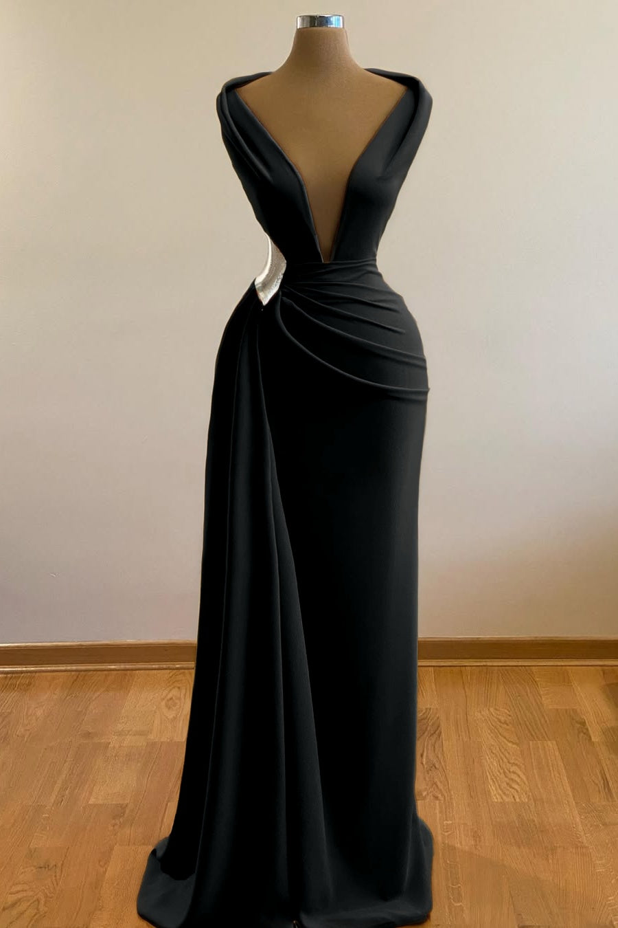 Simple Orange Sleeveless Deep V-Neck Mermaid Prom Dress