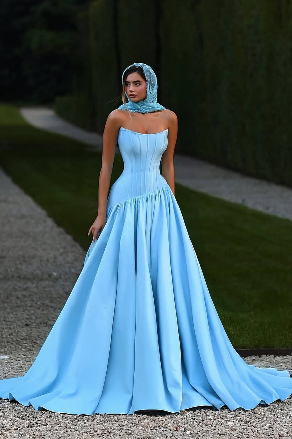 Chic Strapless Sleeveless A-Line Prom Dress With Pleated