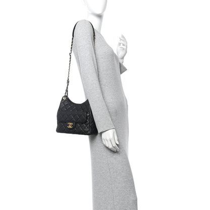 Caviar Quilted Wavy CC Hobo Black
