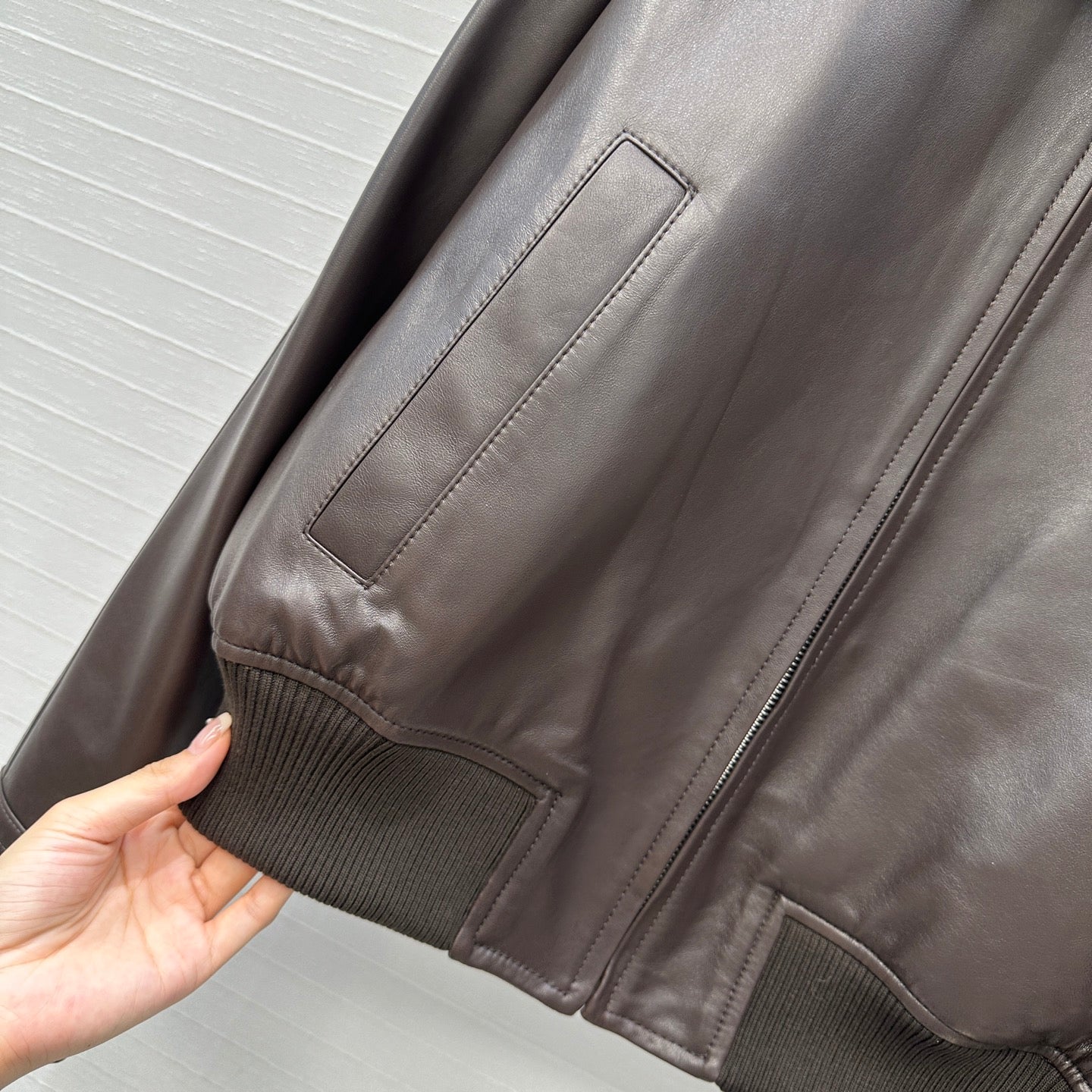 BV 25S Jacket in Chocolate Lambskin