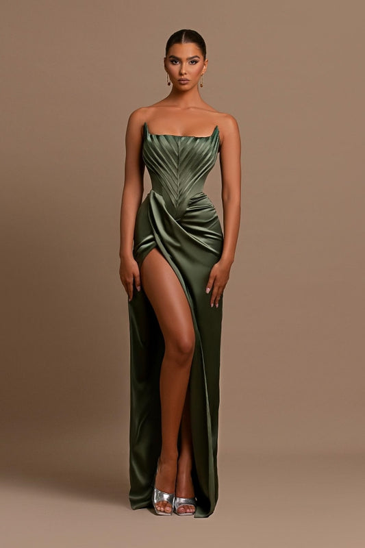 Attractive Green Sleeveless Mermaid Prom Dress With Split