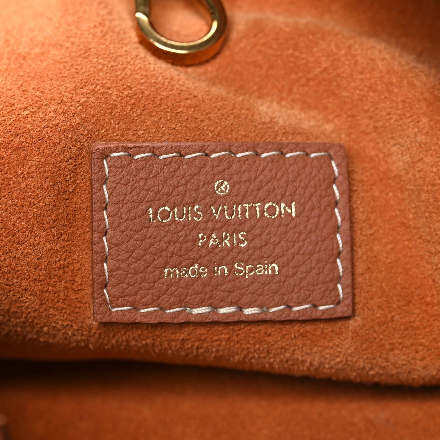 Grained Calfskin Low Key Hobo MM Cognac