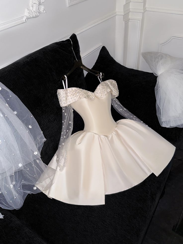Classy Light Champagne Satin Off The Shoulder Birthday Outfits Homecoming Dress S225