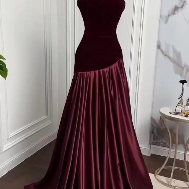 Beautiful Grape Satin Sleeveless Strapless Velvet Long Prom Dress with Pleated