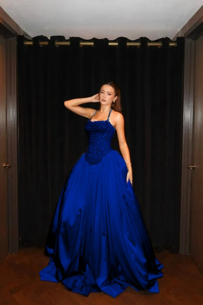 Gorgeous Gold Halter Rhinestone Sleeveless Evening Dress with Pleated